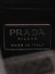 サテンロゴプレートハンドバッグ　ブラック