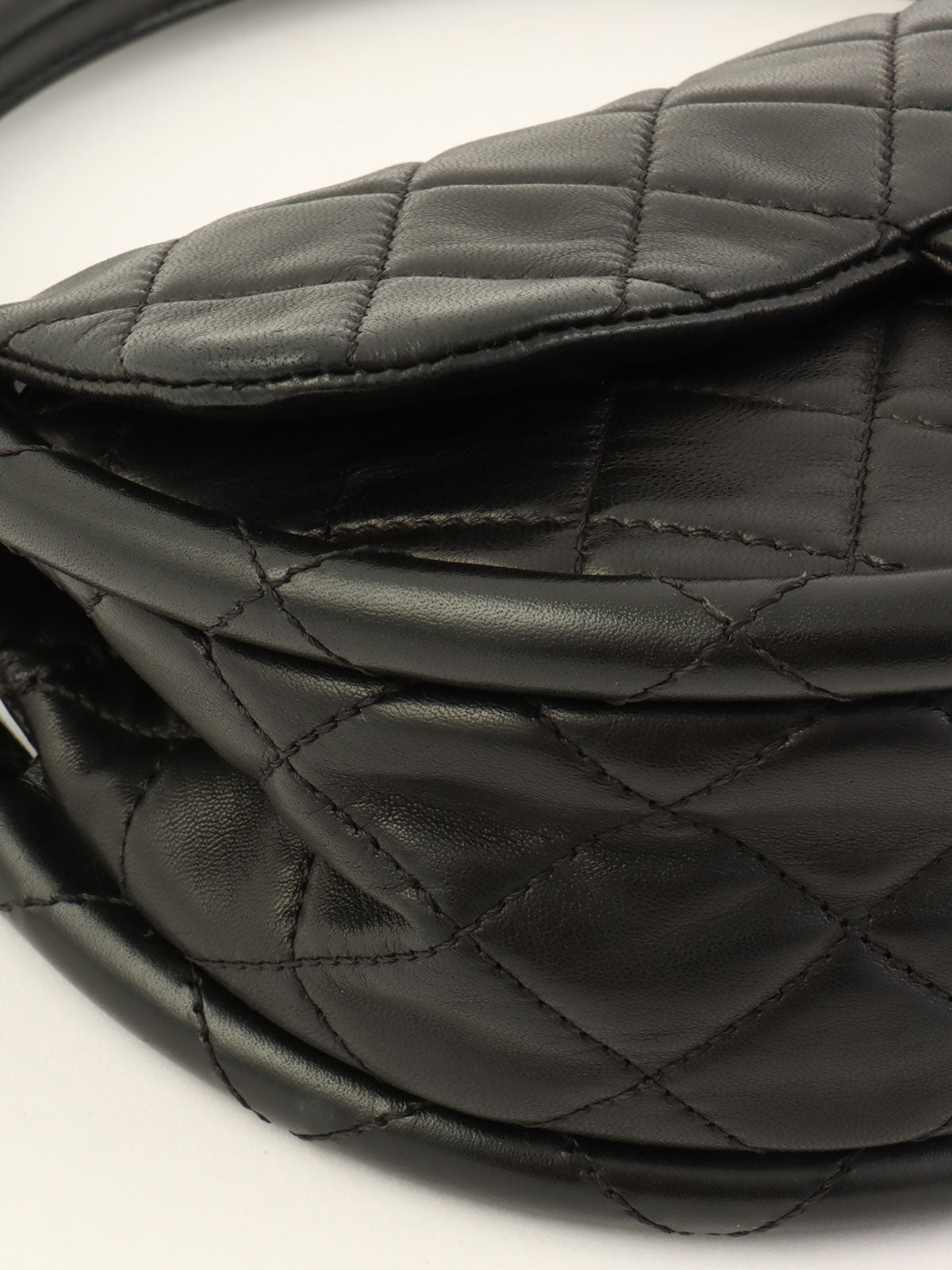 2014年頃製 マトラッセフラフープハンドバッグ ブラック