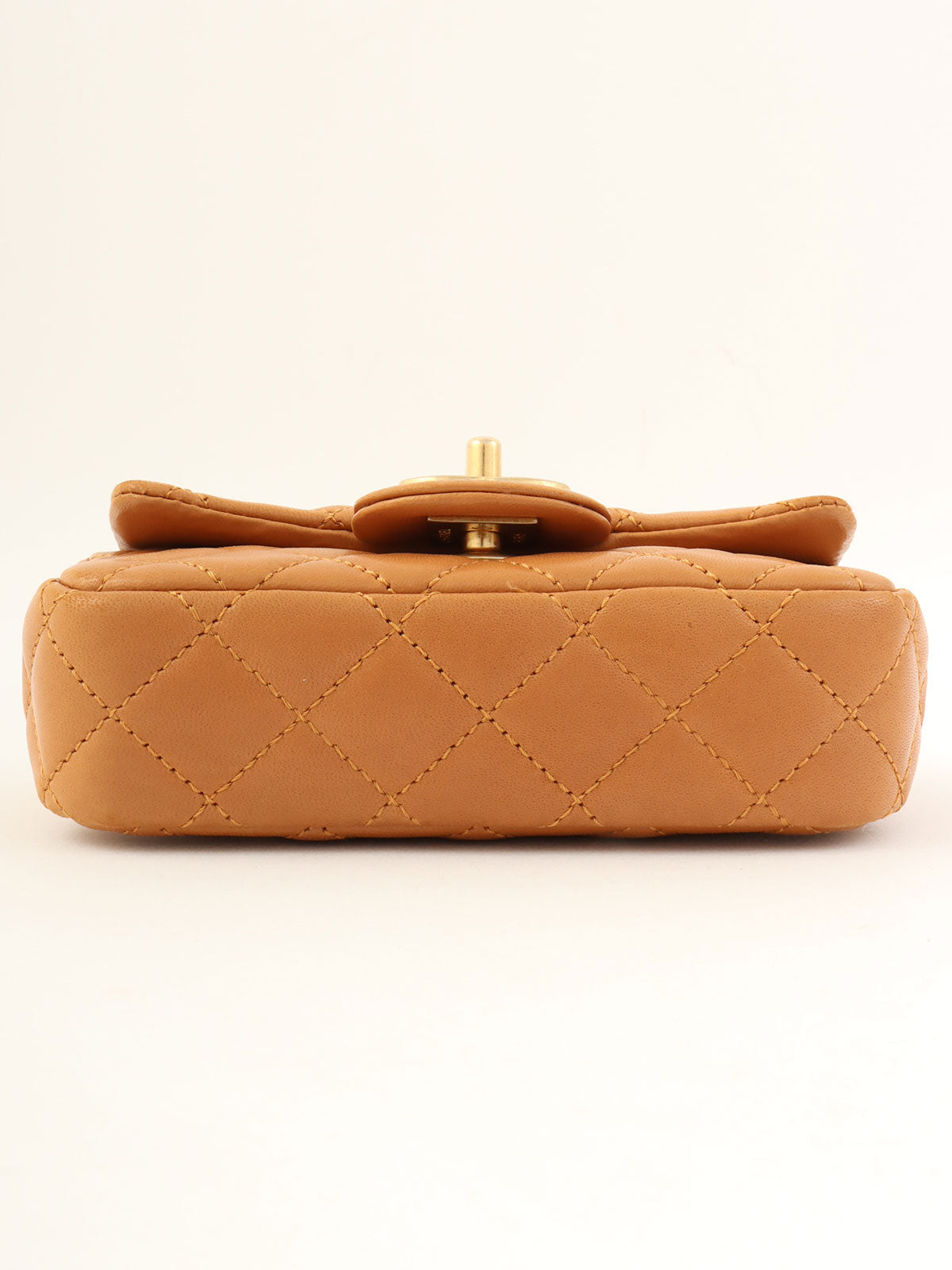 2014年頃製 CCターンロックチャームチェーンバッグミニ ブラウン