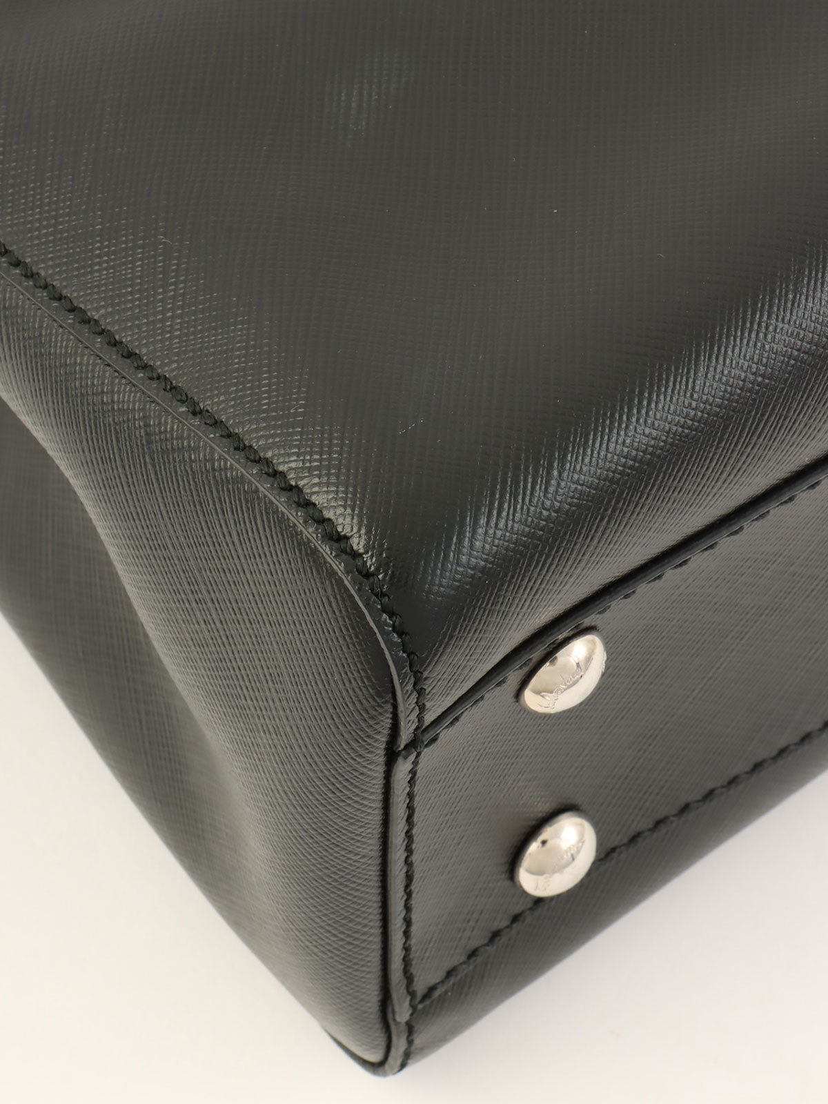 Gancini Plate 2-Way Bag Black