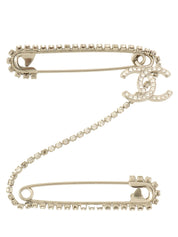 CCマークラインストーンデザインブローチ シルバー