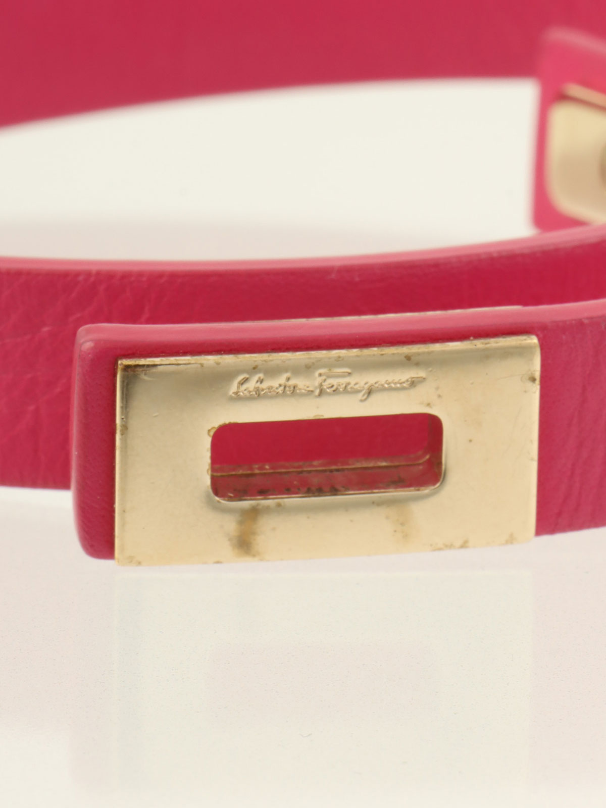 Gancini 粉色盘状项链