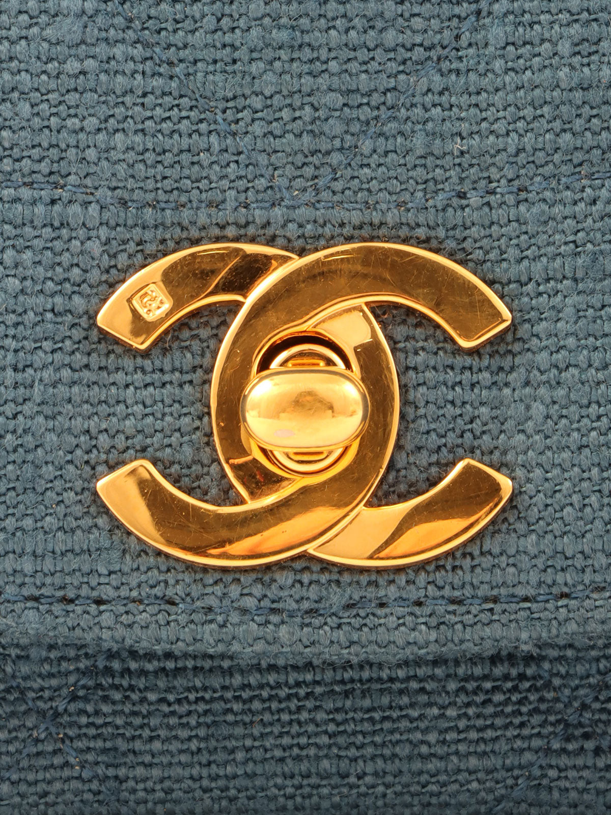 1992年頃製 ダイアナフラップチェーンバッグ22cm ブルー