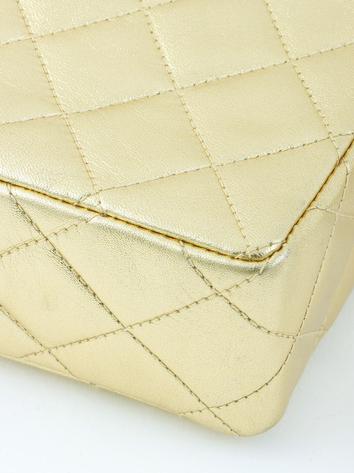 1997 Matelasse CC Mark Stitch Shoulder Bag Gold