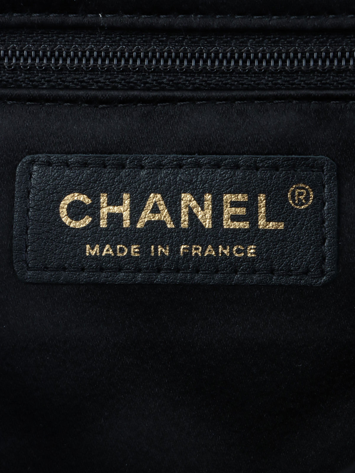 2014年頃製　シルクサテンCCマークステッチバタフライチェーンバッグ　ブラック