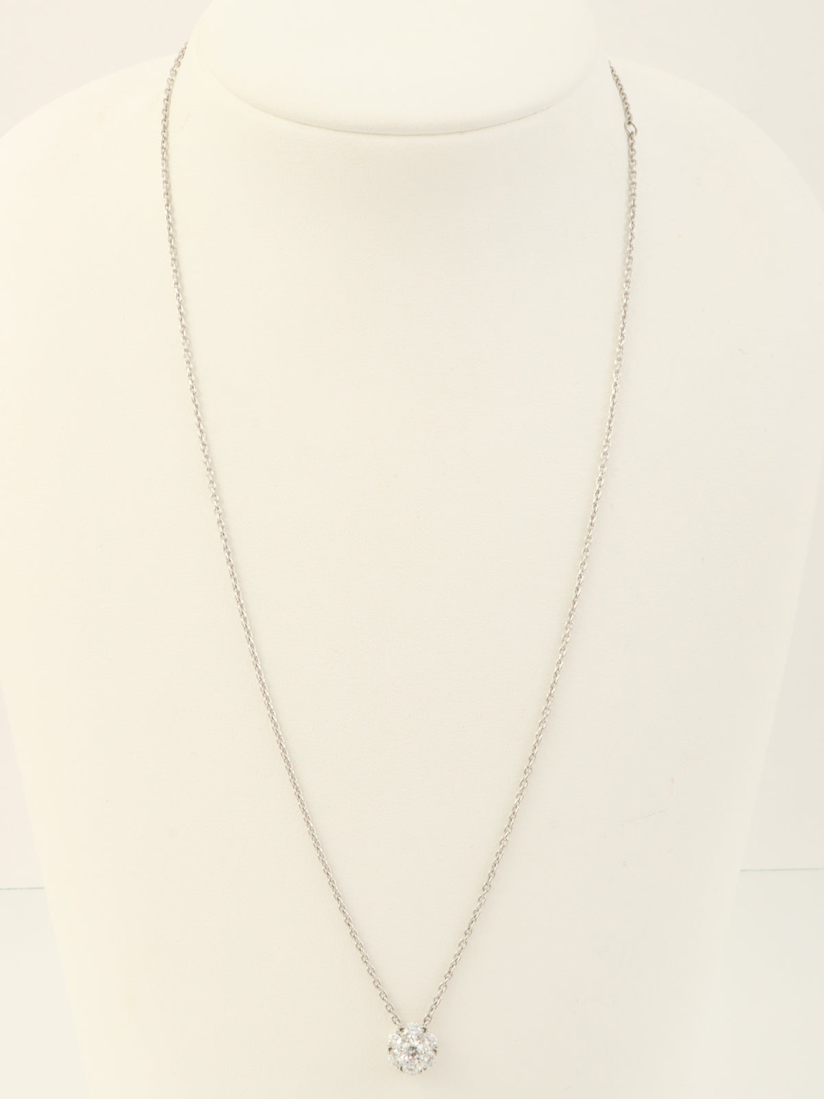 プラチナダイヤモンドフルーレットネックレス シルバー