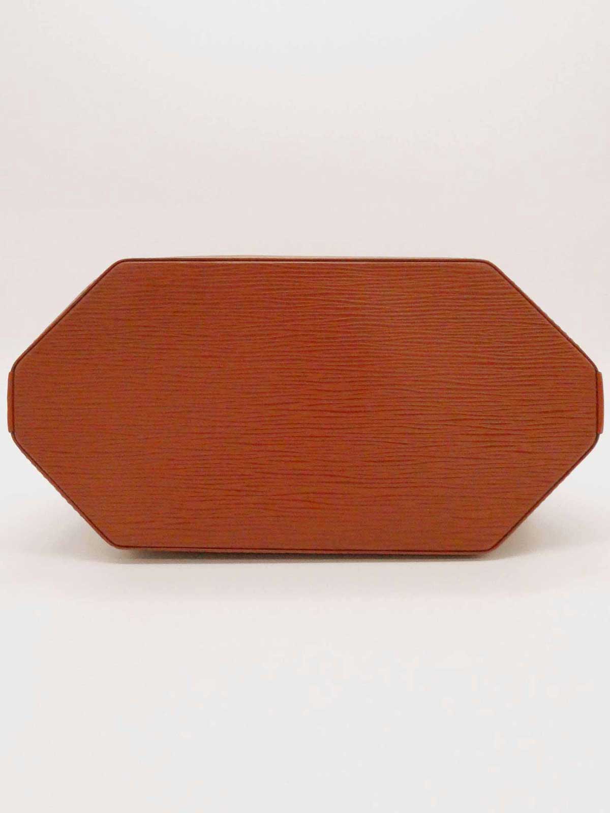 1996 EpiSac DePaul GM Kenya Brown