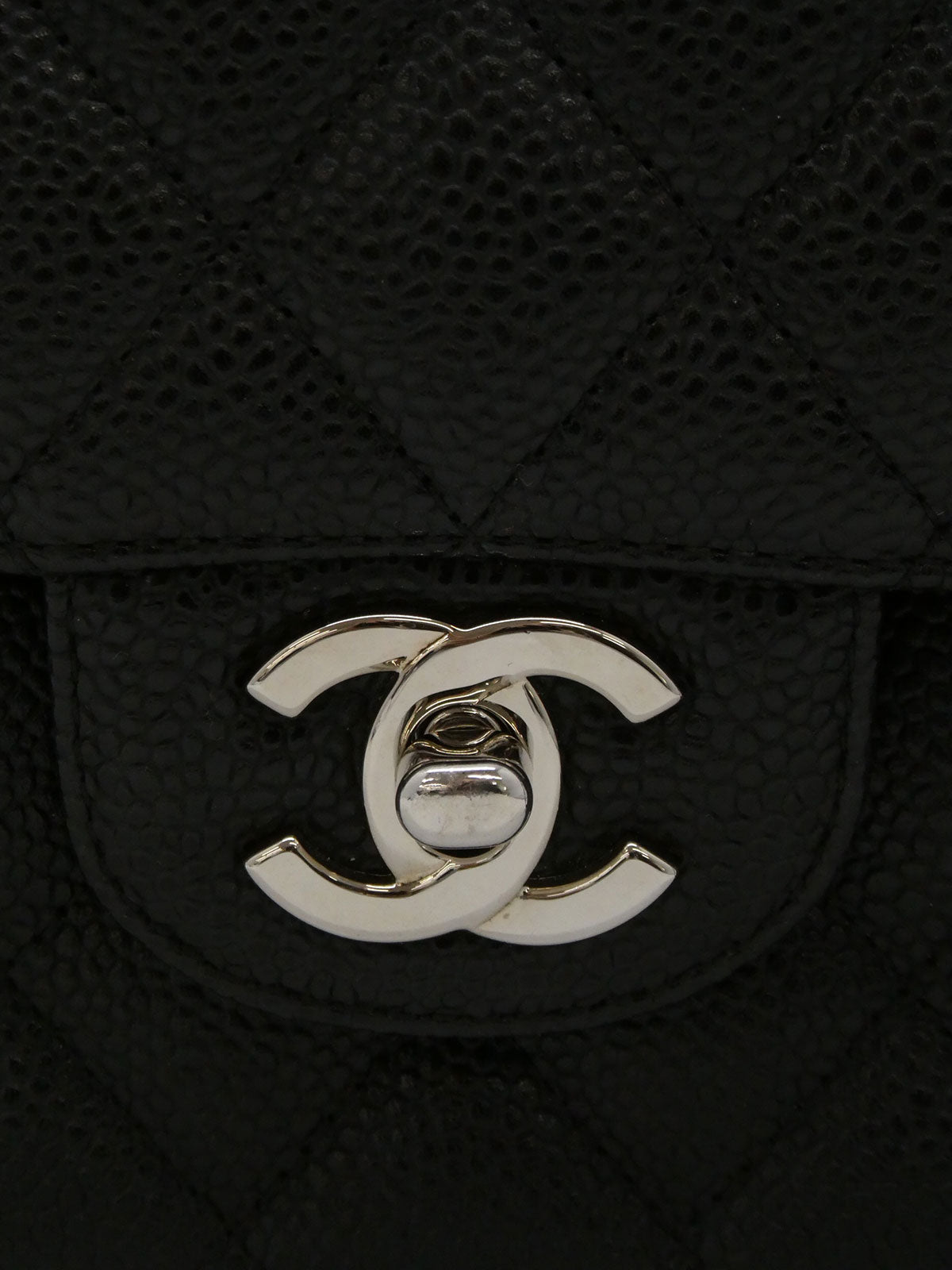 2008年頃製 キャビアスキンクラシックフラップチェーンバッグ25cm ブラック