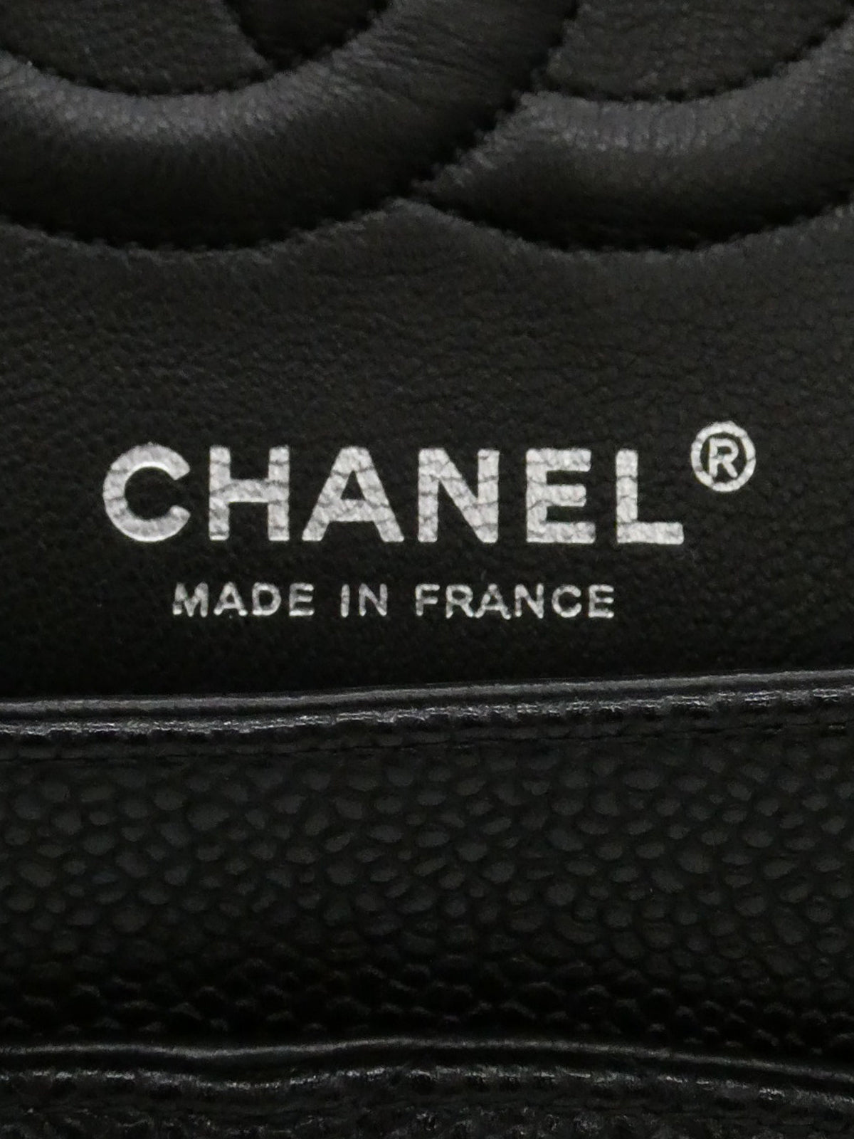 2008年頃製 キャビアスキンクラシックフラップチェーンバッグ25cm ブラック