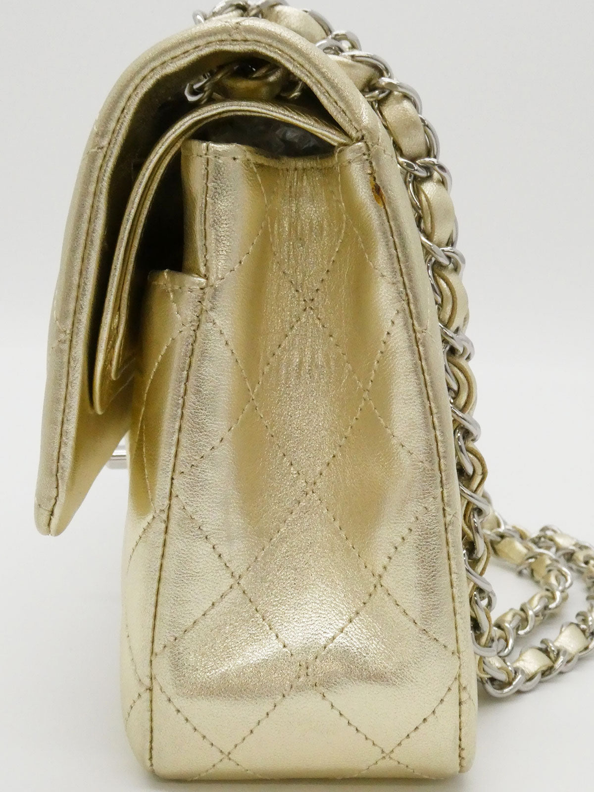 2003 Classic Flap Chain Bag 25cm Metallic Gold