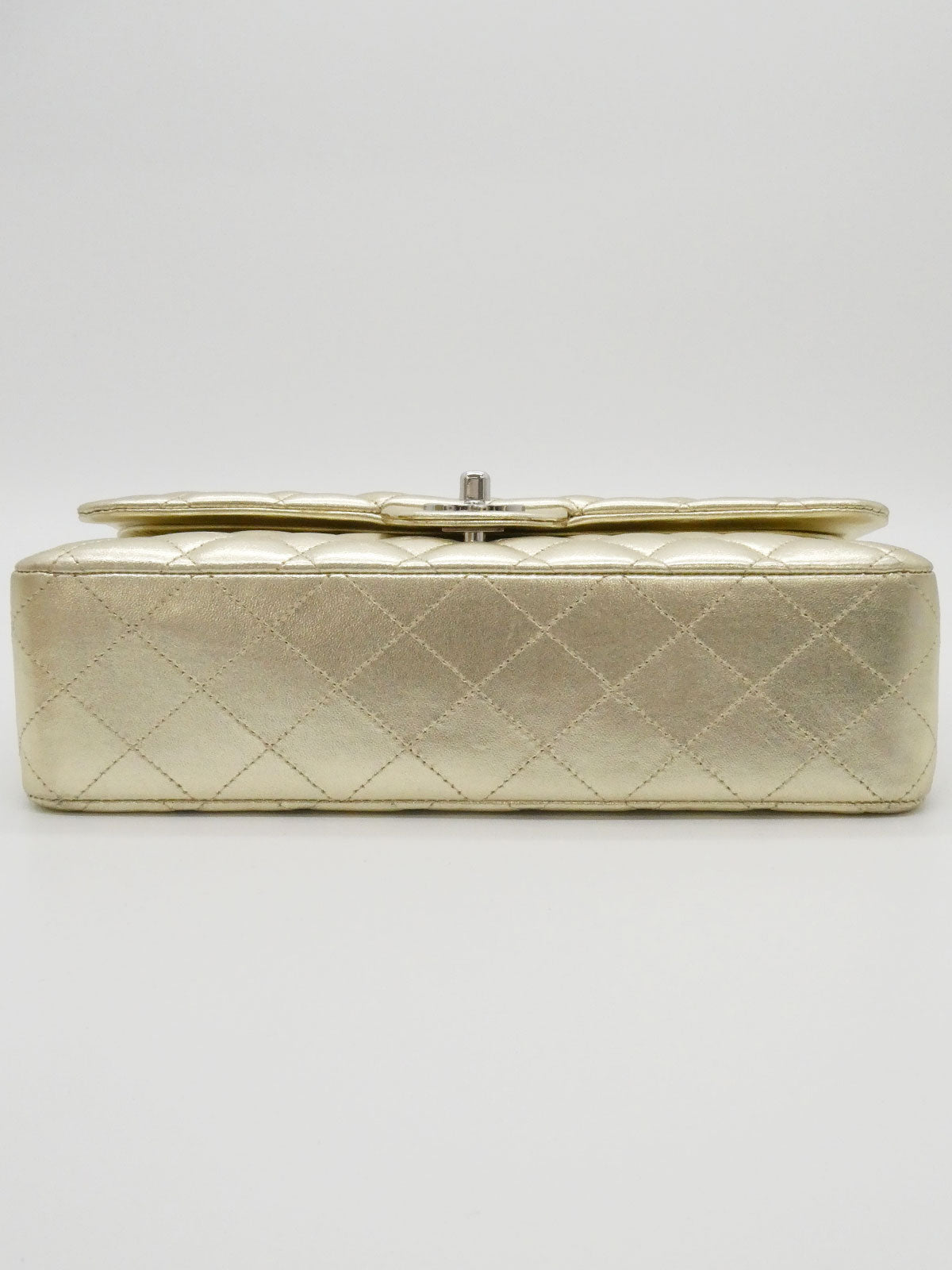 2003年頃製 クラシックフラップチェーンバッグ25cm メタリックゴールド